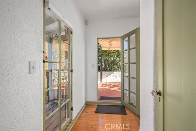 Detail Gallery Image 40 of 41 For 8246 4th St, Los Angeles,  CA 90048 - 2 Beds | 2 Baths
