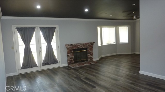 284 Celeste Drive, Riverside CA: https://media.crmls.org/medias/477d40bf-f0b1-4ae1-aa49-bd20c82bd0bb.jpg