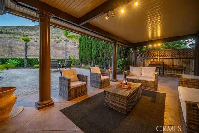 Detail Gallery Image 56 of 70 For 1590 Huckleberry Ln, San Luis Obispo,  CA 93401 - 4 Beds | 4 Baths