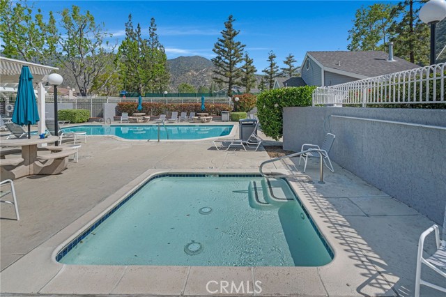 Detail Gallery Image 21 of 29 For 305 Monroe Ct, Azusa,  CA 91702 - 3 Beds | 2/1 Baths