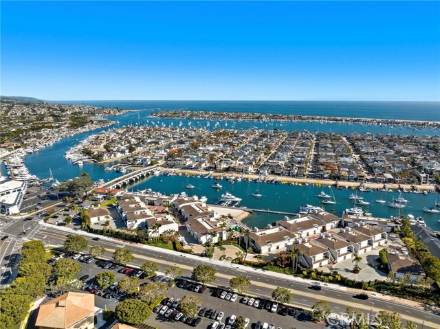 Detail Gallery Image 61 of 73 For 1030 Bayside #702,  Newport Beach,  CA 92660 - 2 Beds | 2 Baths