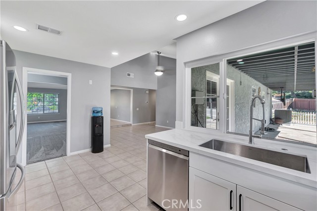 Detail Gallery Image 9 of 48 For 30380 Calle Sonora, Temecula,  CA 92592 - 4 Beds | 2 Baths