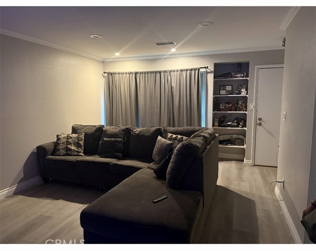 5523 Pioneer Boulevard, Whittier CA: https://media.crmls.org/medias/478010a3-66ca-439b-8878-d2dc56deab04.jpg