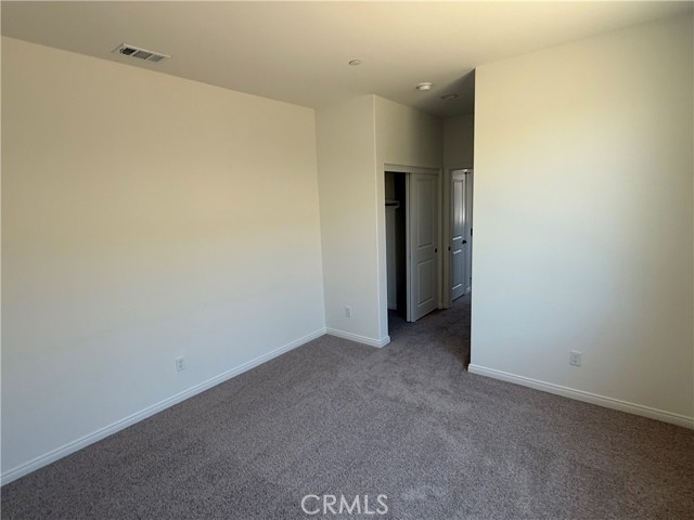 Image 6 of 8 For 4470 Hickory Court 2