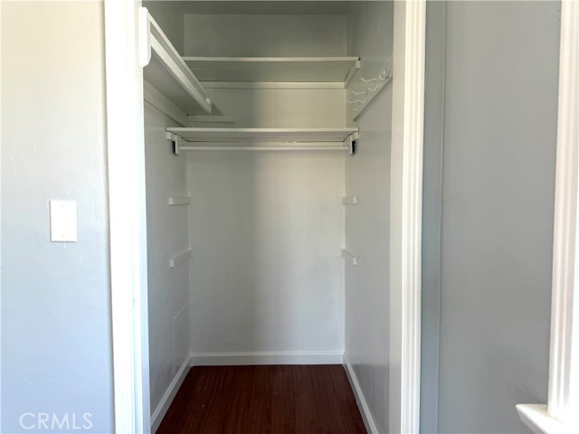 Detail Gallery Image 9 of 14 For 1170 E 55th St #1,  Long Beach,  CA 90805 - 2 Beds | 1 Baths