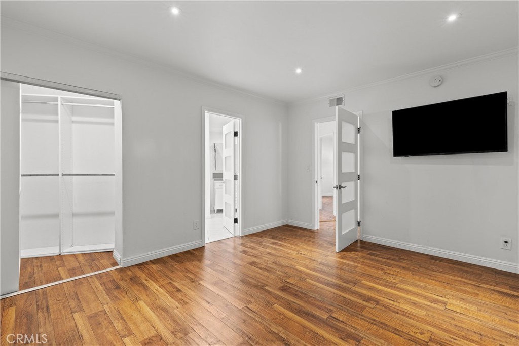 MLS #SR25241551 image #11