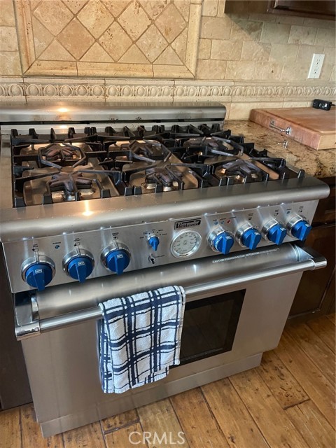 Detail Gallery Image 41 of 45 For 3208 Walnut Ave, Manhattan Beach,  CA 90266 - 5 Beds | 3 Baths