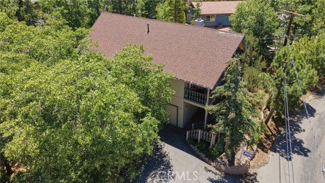 1690 Wolf Road, Big Bear Lake CA: https://media.crmls.org/medias/4783b210-e88c-4778-a92e-709f7cf6f1de.jpg