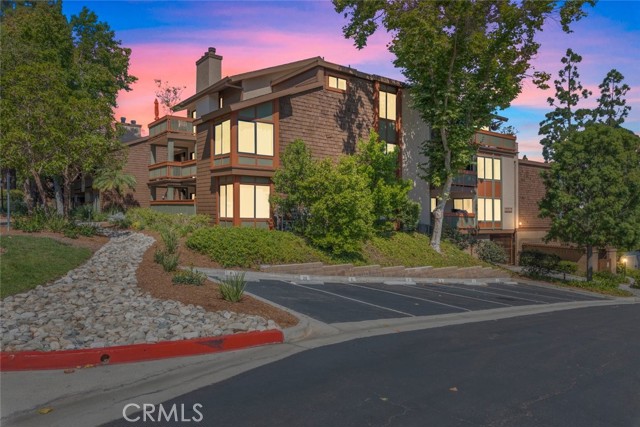 Detail Gallery Image 36 of 38 For 2512 E Willow St #104,  Signal Hill,  CA 90755 - 2 Beds | 2 Baths