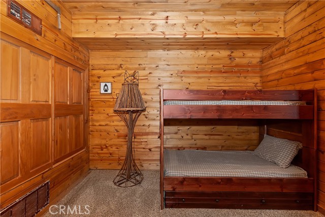 Detail Gallery Image 29 of 75 For 175 N Trails End Rd, Green Valley Lake,  CA 92341 - 5 Beds | 2 Baths