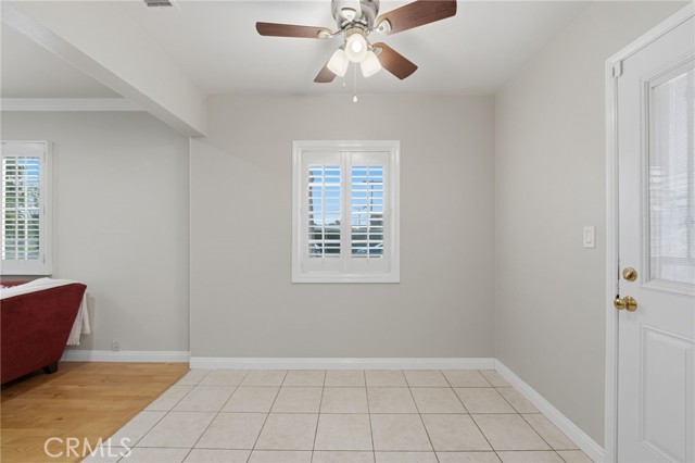 Detail Gallery Image 7 of 29 For 9809 Houghton Ave, Santa Fe Springs,  CA 90670 - 3 Beds | 2 Baths