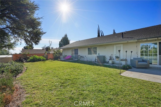 12446 Kenny Drive, Granada Hills CA: https://media.crmls.org/medias/4784e6e2-e287-4295-be8a-f31483027edd.jpg