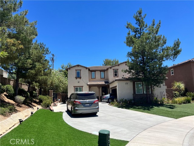 Detail Gallery Image 1 of 32 For 53209 Trailing Rose Dr, Lake Elsinore,  CA 92532 - 5 Beds | 2/1 Baths