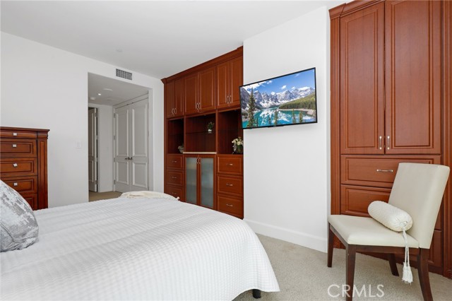 Image 37 of 55 For 3049 Scholarship