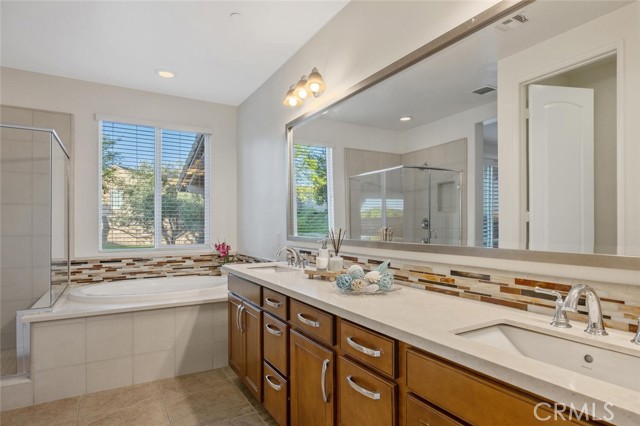 Detail Gallery Image 22 of 42 For 24923 Hearth Ct, Valencia,  CA 91354 - 4 Beds | 3/1 Baths
