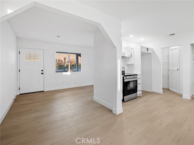 Detail Gallery Image 8 of 43 For 9474 Malpaso Rd, Phelan,  CA 92371 - 3 Beds | 2 Baths