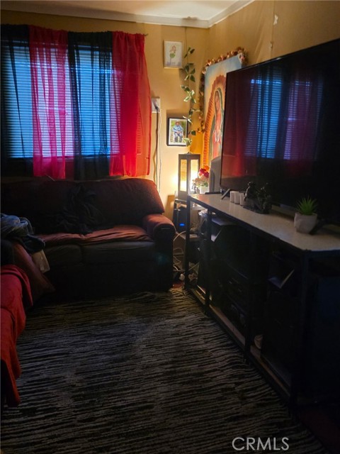 Detail Gallery Image 15 of 19 For 6605 West, Inglewood,  CA 90302 - – Beds | – Baths