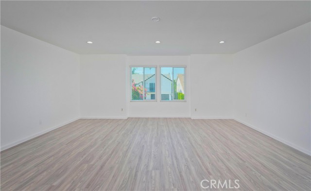 20227 Elkwood Street, Winnetka CA: https://media.crmls.org/medias/4787c992-e055-4194-b75a-ff27a8ac98aa.jpg