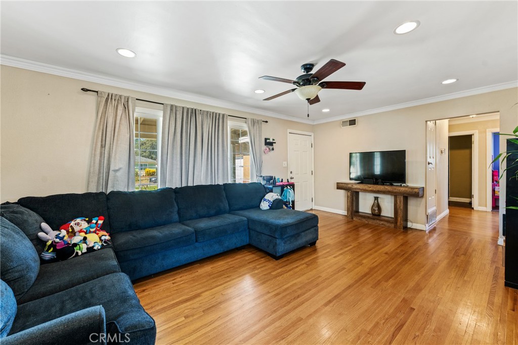 MLS #MB25243193 image #6