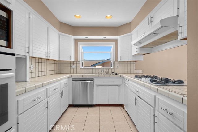 Detail Gallery Image 12 of 45 For 1930 Avenida Aprenda, Rancho Palos Verdes,  CA 90275 - 4 Beds | 2 Baths