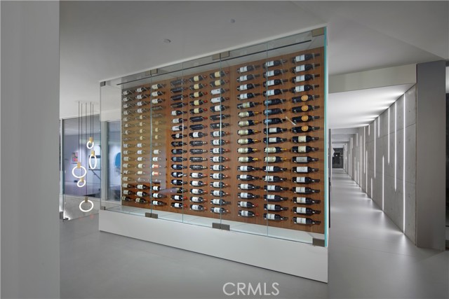 2460 Monaco Drive, Laguna Beach CA: https://media.crmls.org/medias/47898023-1265-4489-aced-c5198f41fe19.jpg