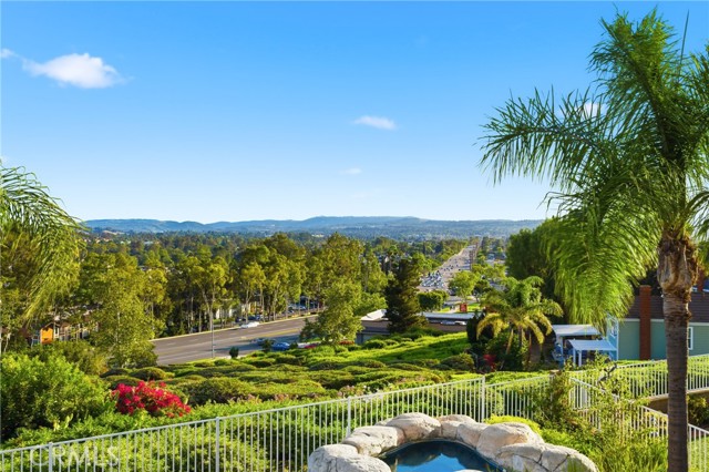 Detail Gallery Image 36 of 60 For 25856 Windsong, Lake Forest,  CA 92630 - 4 Beds | 3 Baths