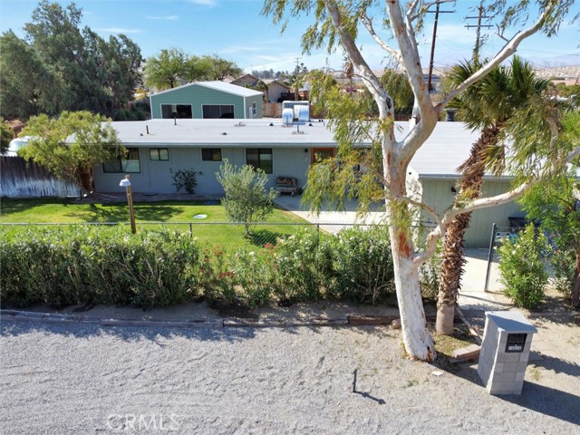Detail Gallery Image 3 of 34 For 19636 White Sage Trl, Desert Hot Springs,  CA 92241 - 2 Beds | 2 Baths