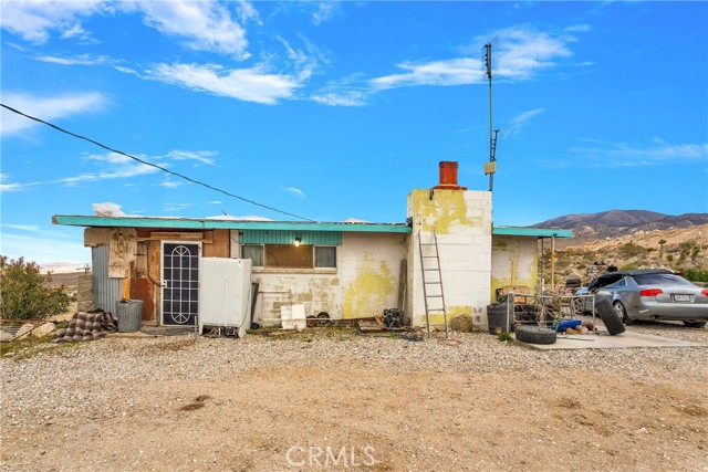 Image 3 for 6757 Meehlies Rd, Lucerne Valley, CA 92356