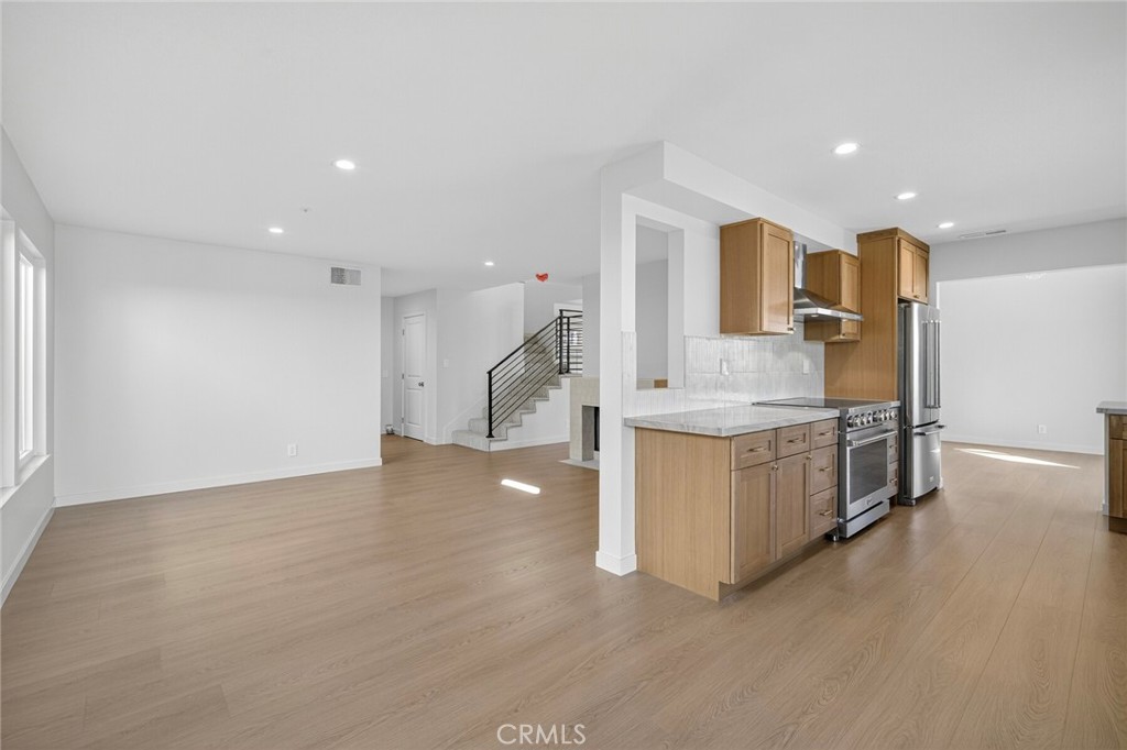 MLS #OC25245288 image #21