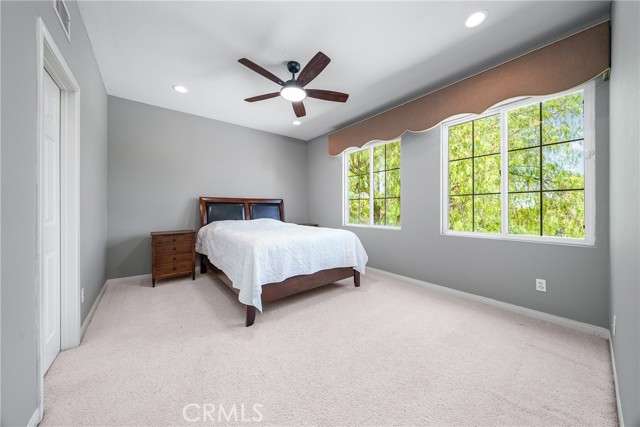 Image 29 of 48 For 13952 Woodrose Court