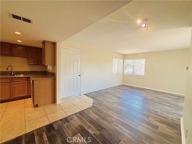 1305 Massachusetts Avenue, Riverside CA: https://media.crmls.org/medias/478b8254-02c2-488e-b209-9f00bbd37f9d.jpg