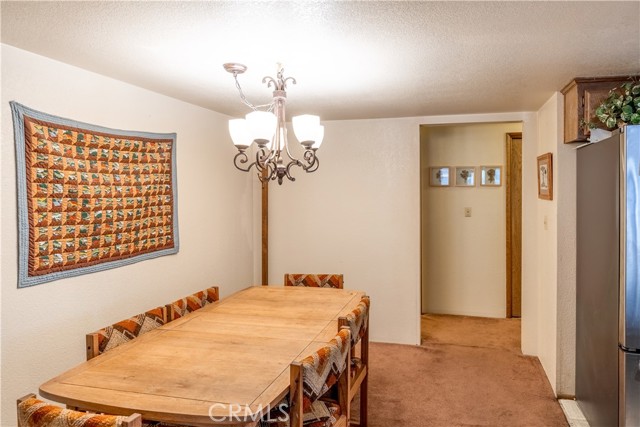 Detail Gallery Image 10 of 31 For 667 Summit Bld #4,  Big Bear Lake,  CA 92315 - 3 Beds | 2 Baths
