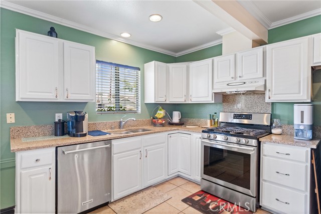 942 Oleander Street, Brea CA: https://media.crmls.org/medias/478dac83-69e3-45d0-8014-1b17b06af7eb.jpg