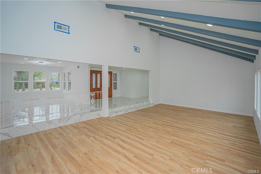 https://media.crmls.org/medias/478dbd25-02a0-4056-988e-d0392e282d02.jpg?preset=X-Large