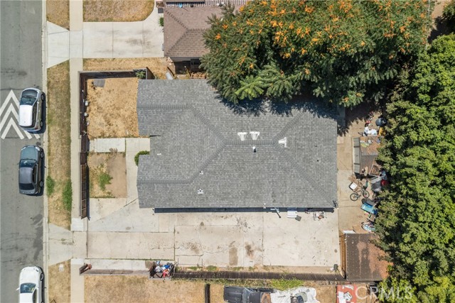 Detail Gallery Image 3 of 43 For 2001 N Salinas Ave, Los Angeles,  CA 90059 - 4 Beds | 2 Baths