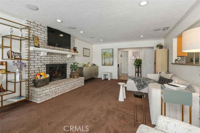 Detail Gallery Image 8 of 51 For 22386 Whirlaway, Canyon Lake,  CA 92587 - 3 Beds | 3 Baths