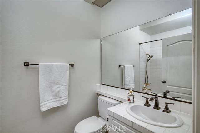 Image 24 of 36 For 24301 Belford Court