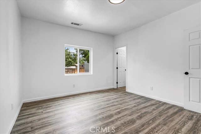 516 C Street, Lemoore CA: https://media.crmls.org/medias/478f6adf-6d00-46dd-8970-6a9fa9210935.jpg
