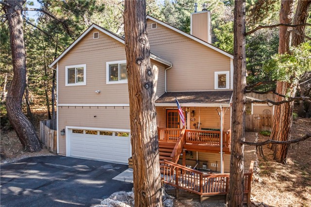 Detail Gallery Image 3 of 35 For 2313 Spring Oak, Running Springs,  CA 92382 - 3 Beds | 2/1 Baths