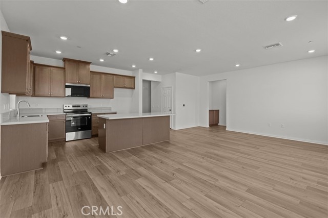 19952 Paintbrush Drive, Riverside CA: https://media.crmls.org/medias/478feee0-e380-4901-a7fd-688379336932.jpg
