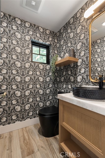 Detail Gallery Image 17 of 75 For 837 S Canyon Mist Lane, Anaheim Hills,  CA 92808 - 4 Beds | 3/1 Baths