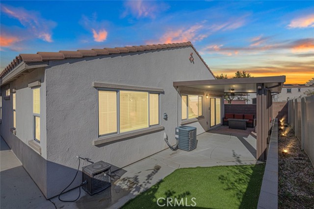 Detail Gallery Image 7 of 36 For 29102 Larch, Lake Elsinore,  CA 92530 - 3 Beds | 2 Baths