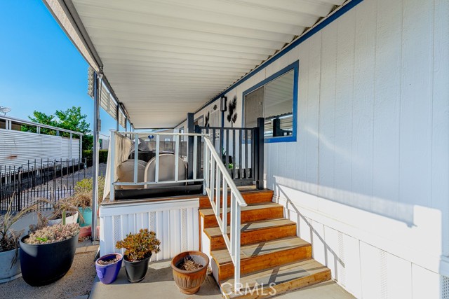 Detail Gallery Image 4 of 27 For 1300 W Menlo Ave #155,  Hemet,  CA 92543 - 2 Beds | 2 Baths