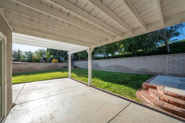 Detail Gallery Image 41 of 46 For 19447 Old Friend, Canyon Country,  CA 91351 - 4 Beds | 3 Baths