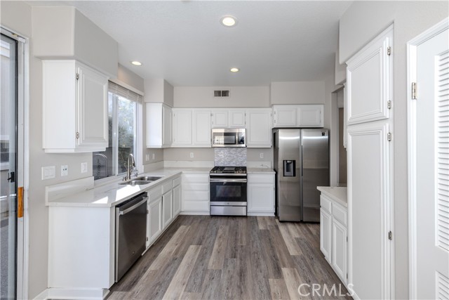 4 Paseo Pensamiento, Rancho Santa Margarita CA: https://media.crmls.org/medias/47913c30-4fba-422b-a86f-8151a389ca92.jpg