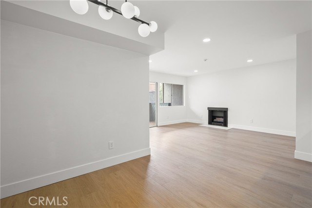 Detail Gallery Image 16 of 55 For 1112 Beryl St #15,  Redondo Beach,  CA 90277 - 2 Beds | 2/1 Baths