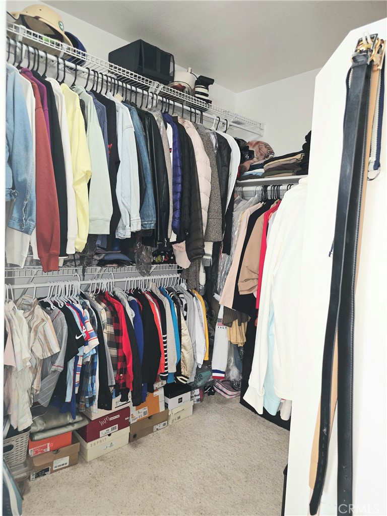 https://media.crmls.org/medias/4792e9f4-33f1-4231-ba5b-ed08fc132537.jpg?preset=X-Large