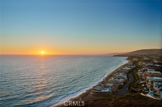 34365 Dana Strand Road, Dana Point CA: https://media.crmls.org/medias/479317c7-38bb-47f6-bb3b-a4954b20a5de.jpg