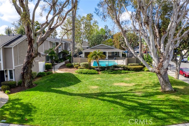 8482 Benjamin Drive, Huntington Beach CA: https://media.crmls.org/medias/4793f301-802a-433f-bcde-b5b653ae8228.jpg