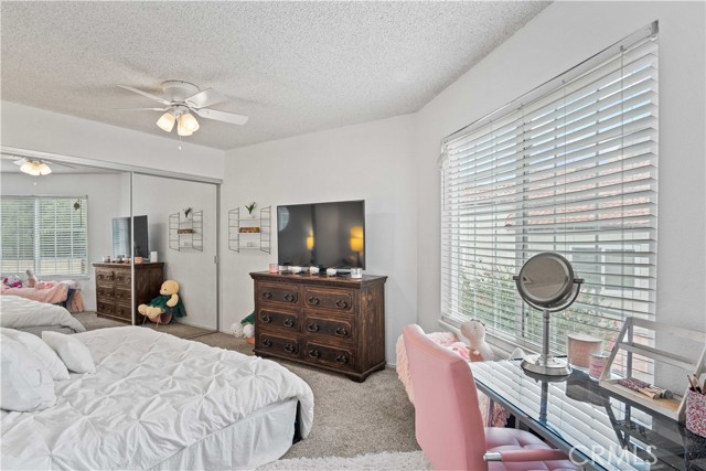 Detail Gallery Image 24 of 37 For 2531 Radford Ct, Simi Valley,  CA 93063 - 4 Beds | 2/1 Baths